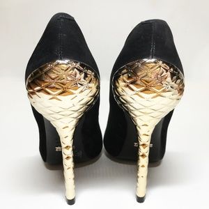 NEW SCHUTZ Pump Heel 6.5B Black